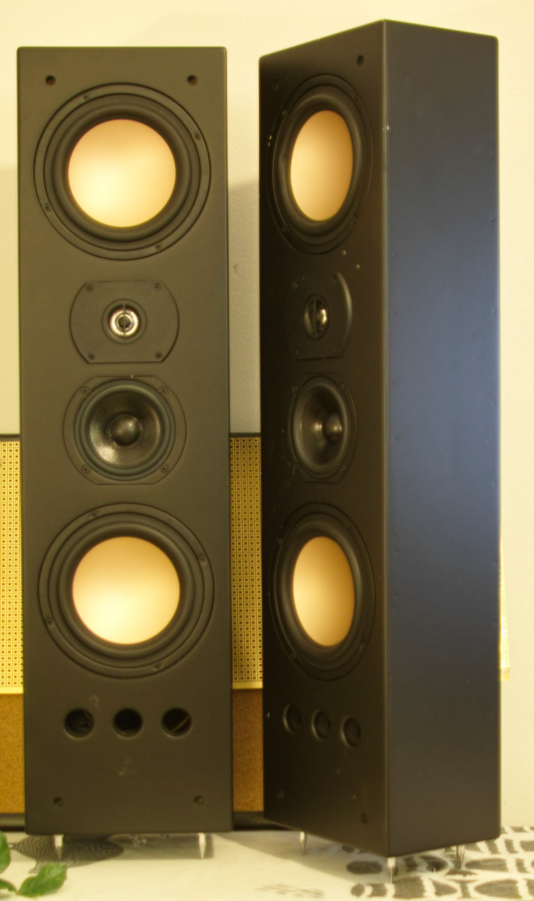 The Henry Julius: 3-way Hi-Fi Floor Standing Speaker - Pair